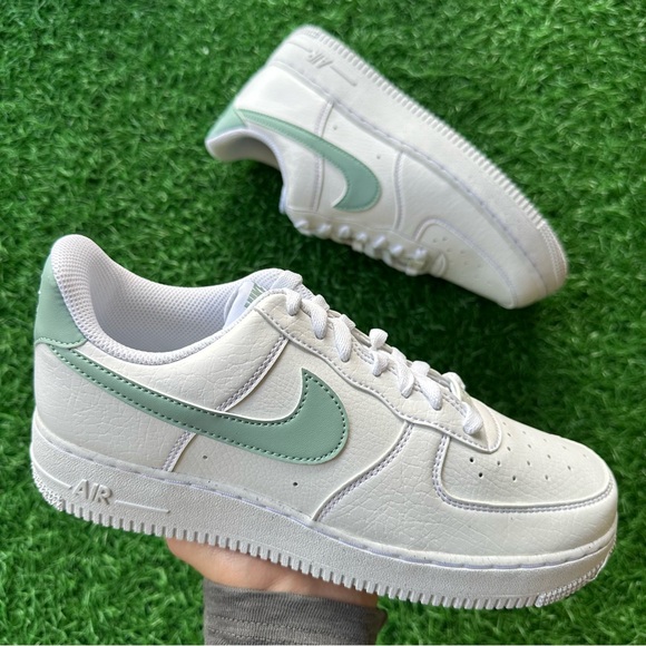 Nike Air Force 1 ‘07 NN White / Cannon White - Picture 2 of 14